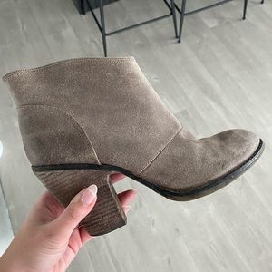 Jessica Simpson Booties